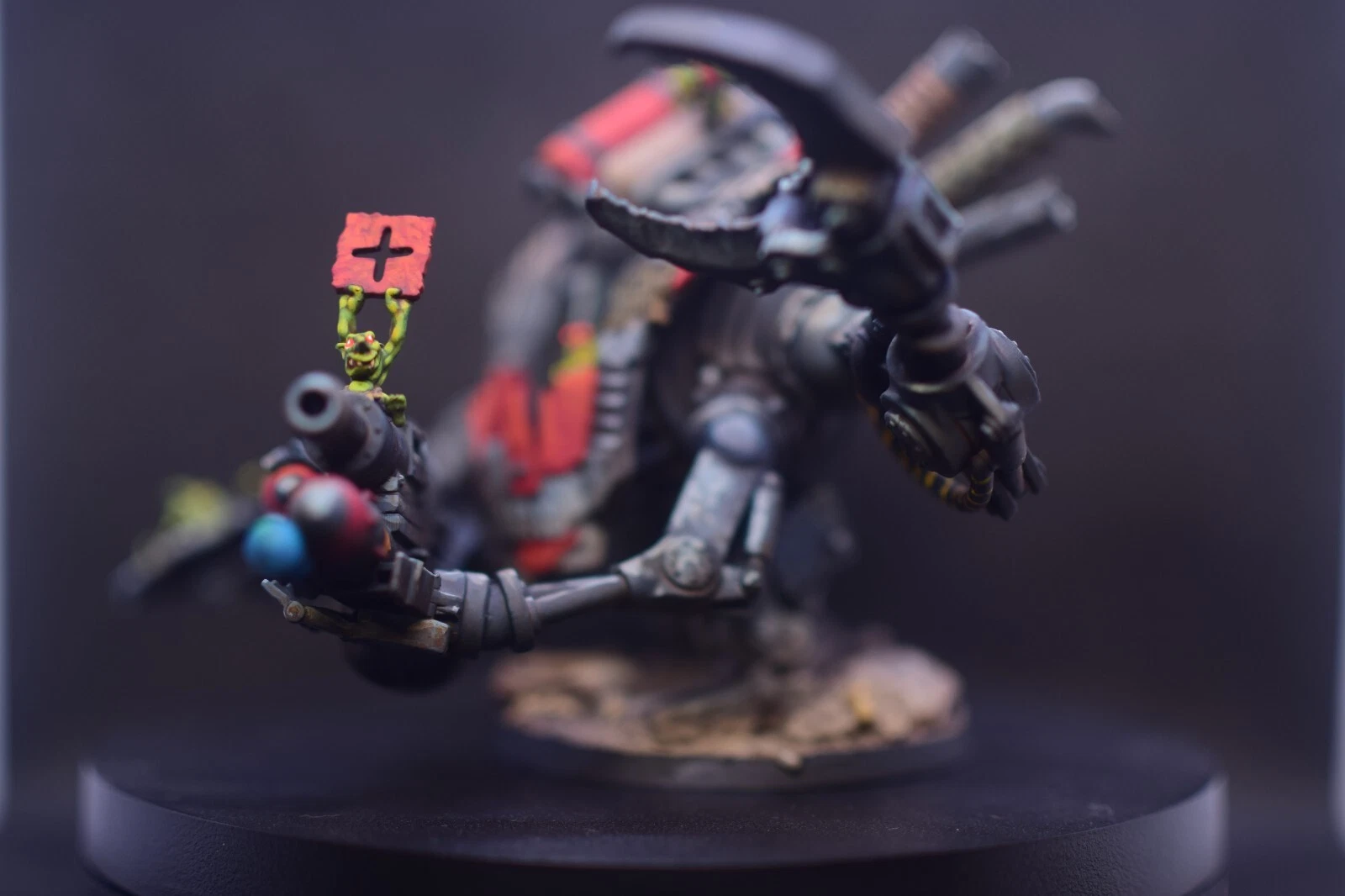 Ork Deff Dread: Deadly Scrap Metal